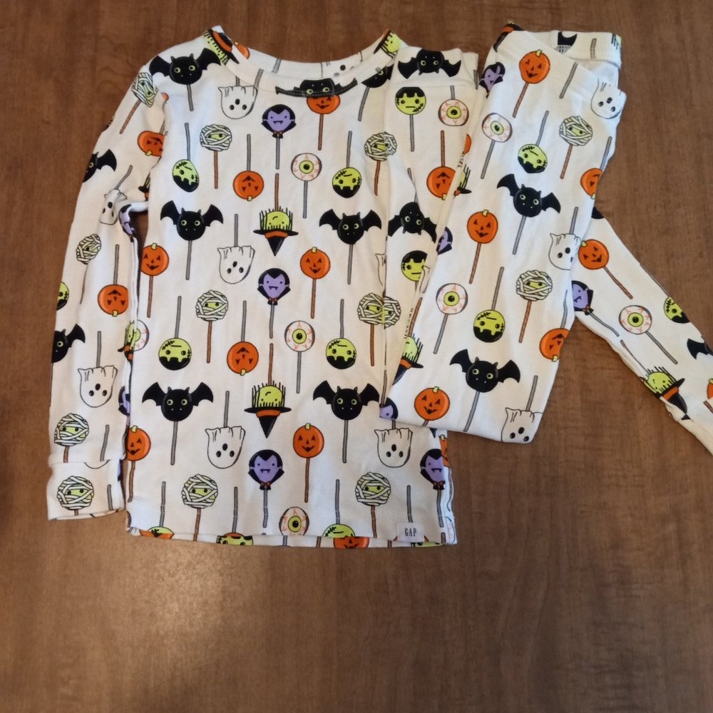 Gap cake pop pajamas